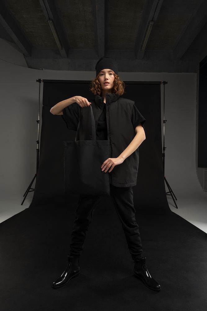 Шопер B4, черный с черными ручками