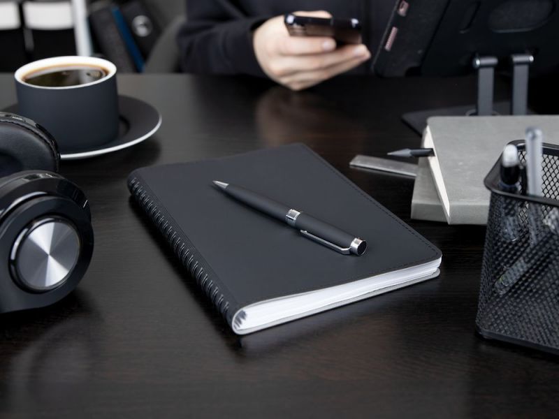 Ручка шариковая Broad Ring Soft Touch, черная