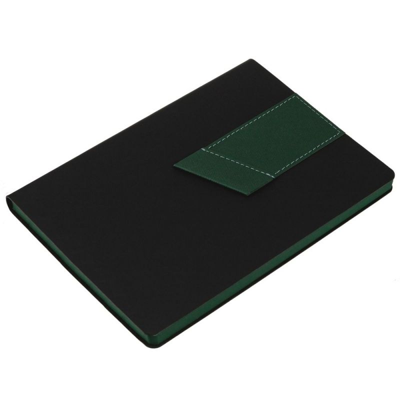 Ежедневник Bookmark, недатированный, черный с зеленым Ежедневник Bookmark, недатированный, черный с зеленым