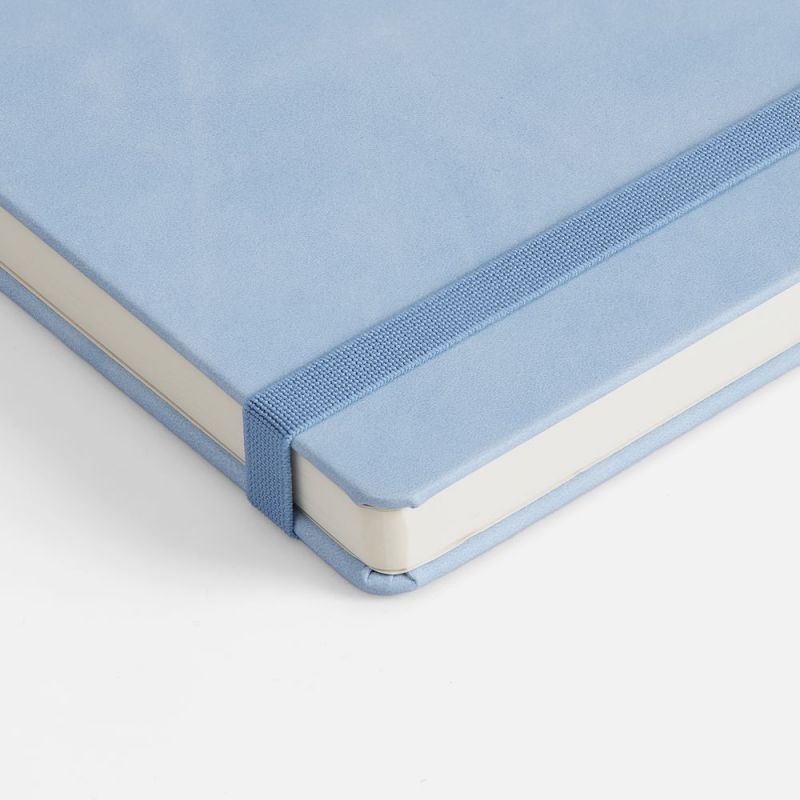 Ежедневник Urban Hard, недатированный, голубой Ежедневник Urban Hard, недатированный, голубой