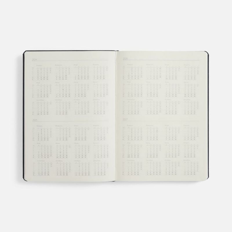 Ежедневник Urban Hard, недатированный, черный Ежедневник Urban Hard, недатированный, черный